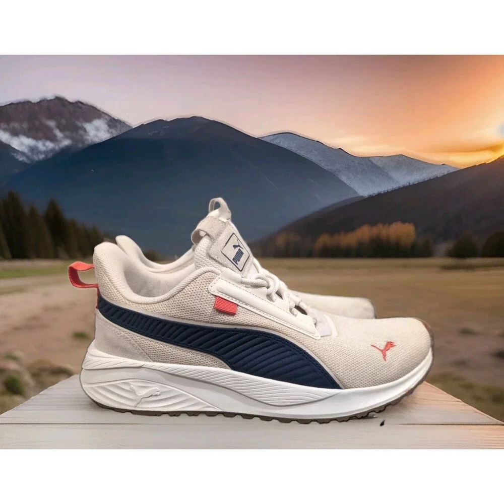 PUMA PACER 23 STREET SNEAKERS SOFT FOAM LOW TOP  BEIGE/NAVY MENS SIZE 9 EUC